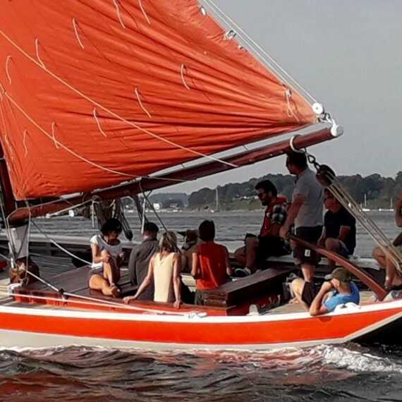 Activité de loisirs en Baie de Quiberon avec Les balades de Soline découverte en voilier