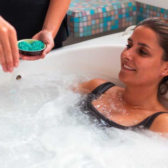 Thalasso bain hydromassant