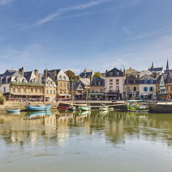 Auray