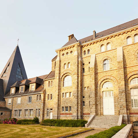 Abbaye de Plouharnel