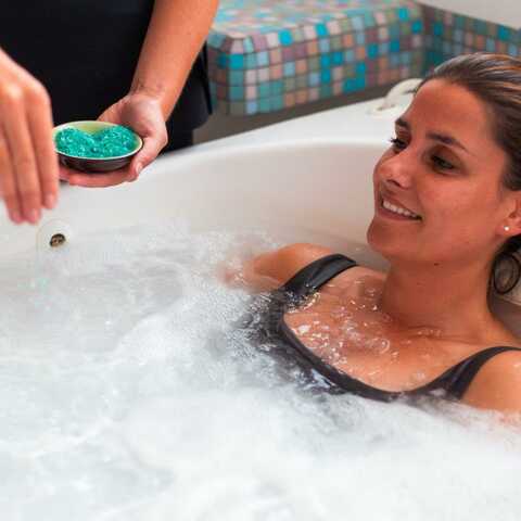 Thalasso bain hydromassant