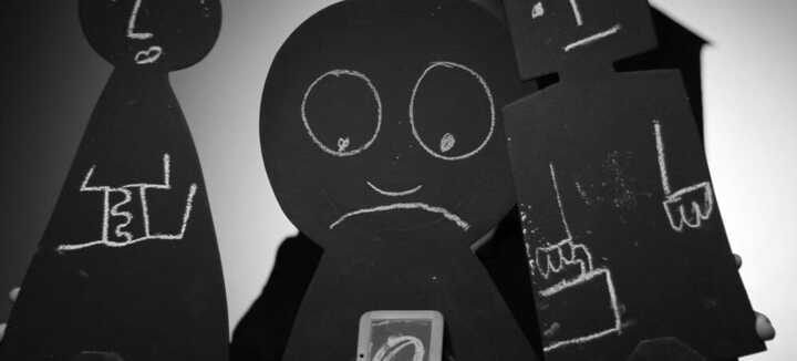 Cases - Théâtre dessiné avec ombres et musiques