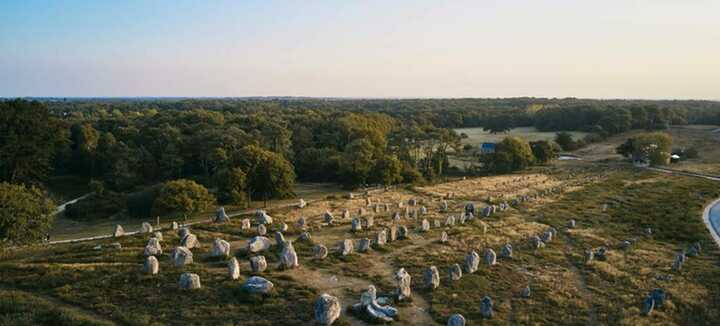 Atelier "1, 2, 3 Menhirs" au Musée de la Préhistoire Atelier "1, 2, 3 Menhirs" au Musée de la Préhistoire