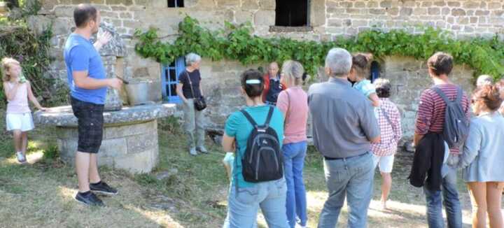 Visite guidée des chaumières à l’Ecomusée du Pays d’Auray Visite guidée des chaumières à l’Ecomusée du Pays d’Auray