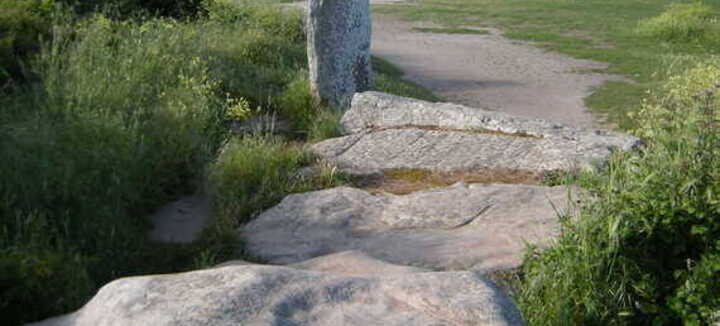 Visite guidée des vestiges mégalithiques de Locmariaquer