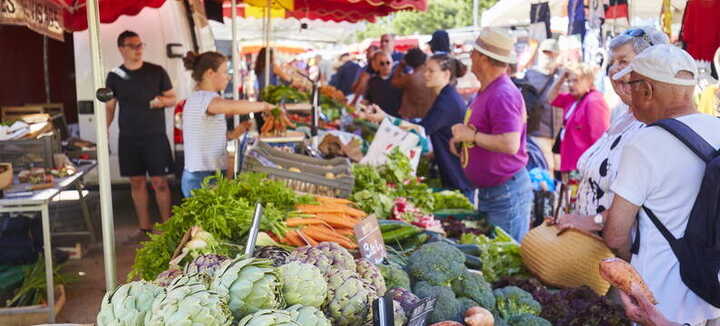 Marché d'été à Portivy Marché d'été à Portivy