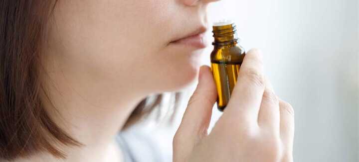Olfactothérapie : comment les odeurs vous aident à mieux gérer vos émotions