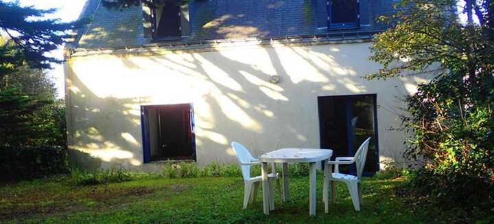 Menet Chantal - 4 personnes Menet Chantal - 4 personnes
