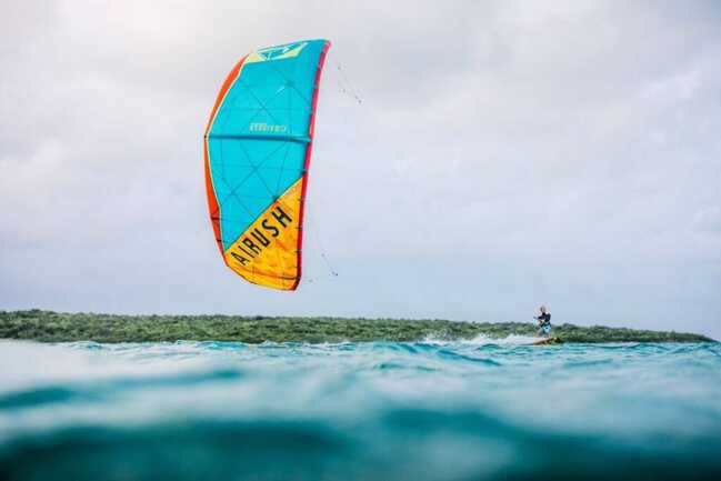 créditphoto_kitesurf_airush_plugandplay_carnac_morbihan