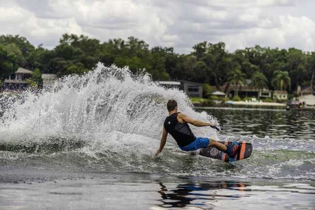 créditphoto_wakeboard_jobe_plugandplay_carnac_morbihan