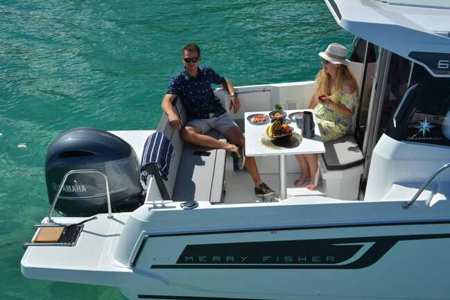 Auray_Échappée Marine_Couple dans cockpit