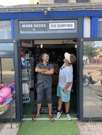 NO WAX Surfshop