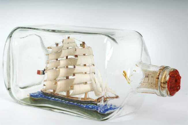 EX-VOTO- Bateau Bouteille_(c) Dominique DIROU