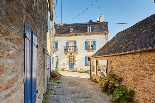 Rue-de-Reims_LOCMARIAQUER 