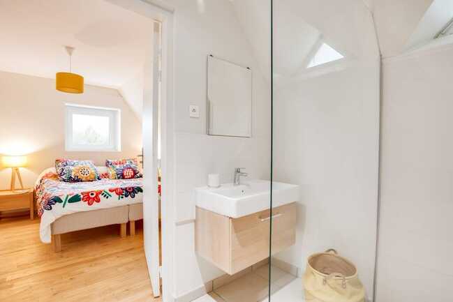 Appt-SDB vue chambre