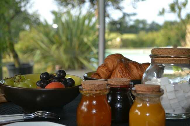 Brech_Un dimanche à la campagne_petit déjeuner