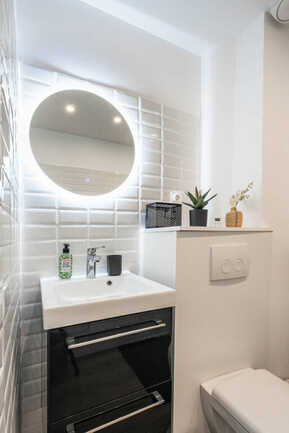 R5_9466-HDR_websize-4-683x1024