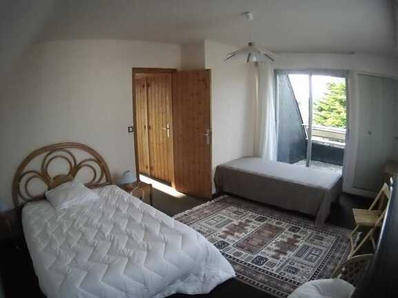 APPART-2-LE-PRIOL-ST-PIERRE-QUIBERON-CHAMBRE-1