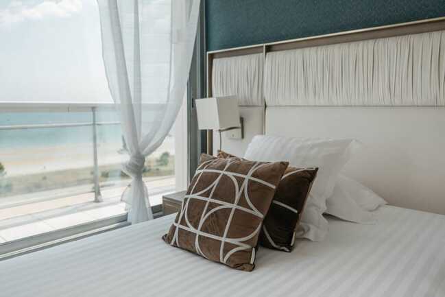 hotel-le-diana-carnac64