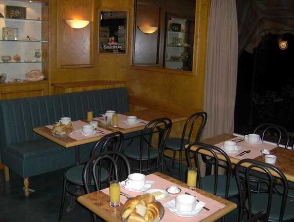 Hotel-Les-Voyageurs-Sallepetitdéj-Plouharnel-Morbihan-Bretagne-Sud