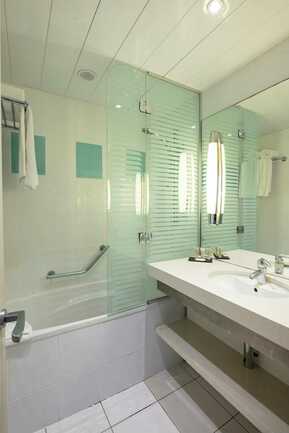 thalazur_carnac_hotel_chambre_bain_atlantique_2019
