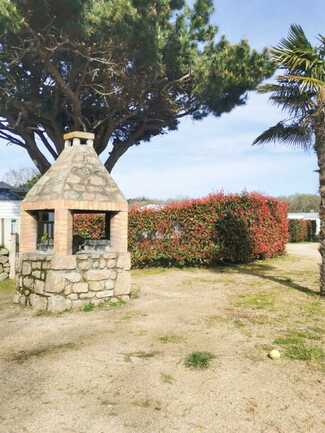 St-Philibert, camping Les Palmiers, Barbecue collectif 