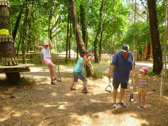 Parcours dans le bois P'tit-delire-Auray-Lorient-Morbihan-Bretagne-Sud