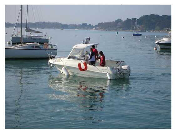 Le Blan Marine A Arradon Sports Nautiques Baie De Quiberon