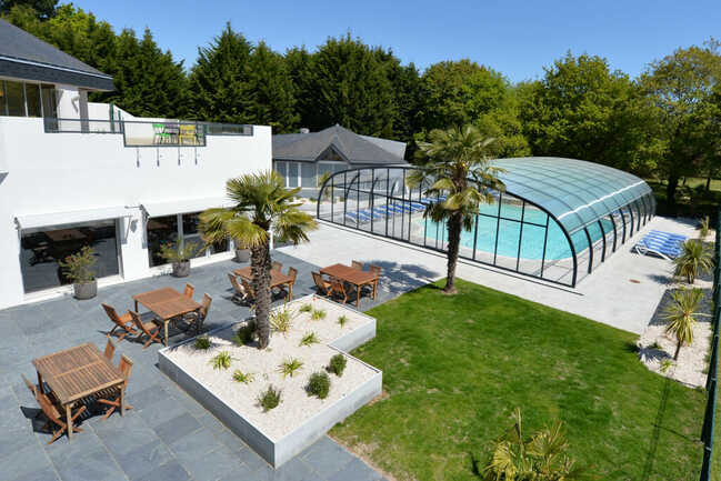 vue_generale_piscine_-_HotelGolf (1)