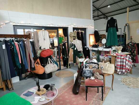 Etel Boutique de Boutique extérieur et espace Trésors de Maât