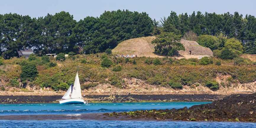 Cairn-Gavrinis-Larmor-Baden-Golfe-du-Morbihan-Bretagne sud