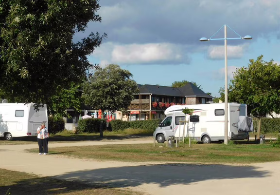 Aire de Camping-cars Erdeven Kerhillio - Morbihan Sud