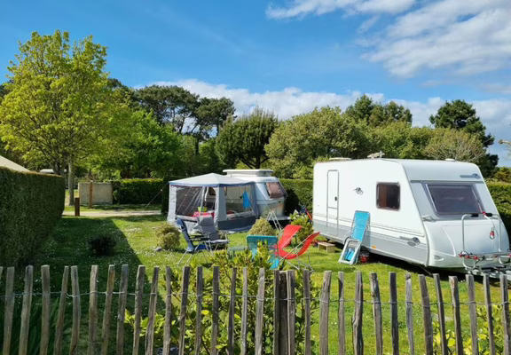 Locmariaquer_Camping de la Tour_Emplacements 45