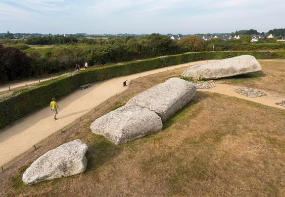Site-Mégalithes-Locmariaquer-Morbihan-Bretagne-Sud