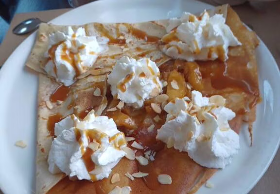 Crepes rose trémière